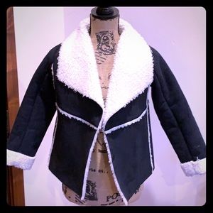 💃Girls faux suede coat